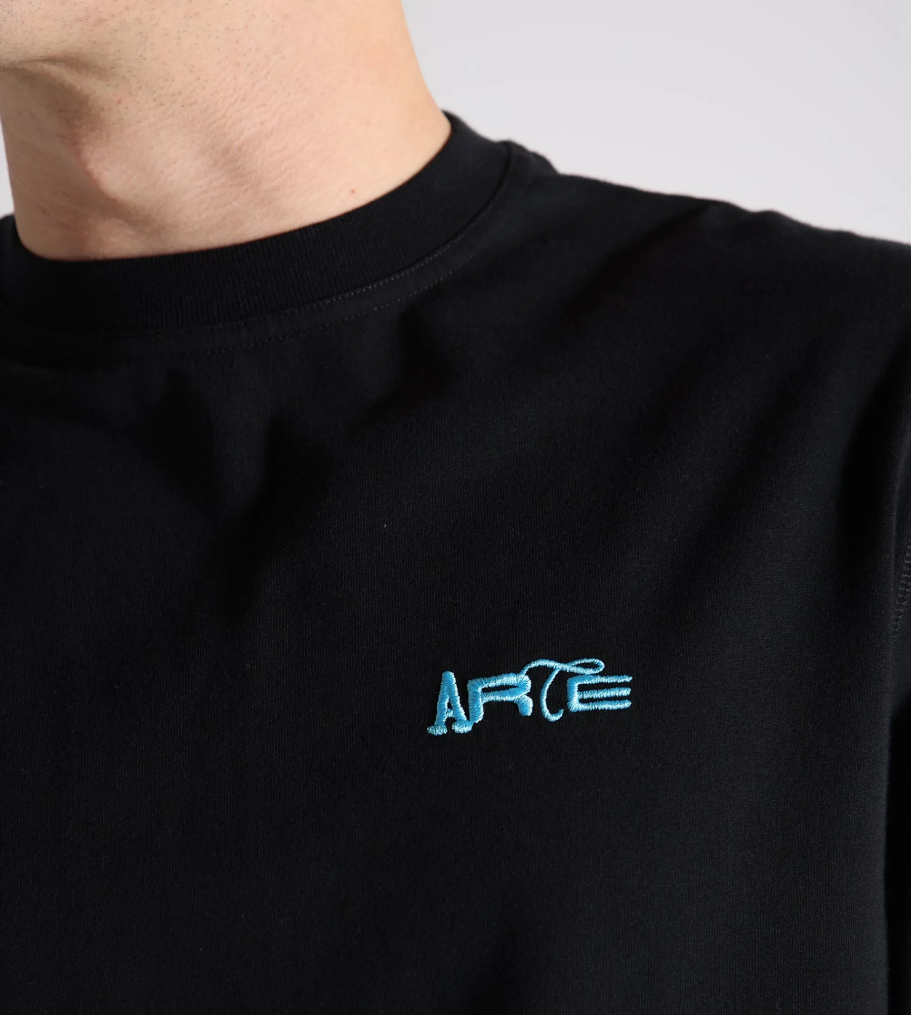 Arte Antwerp Back Logo People T-shirt Black