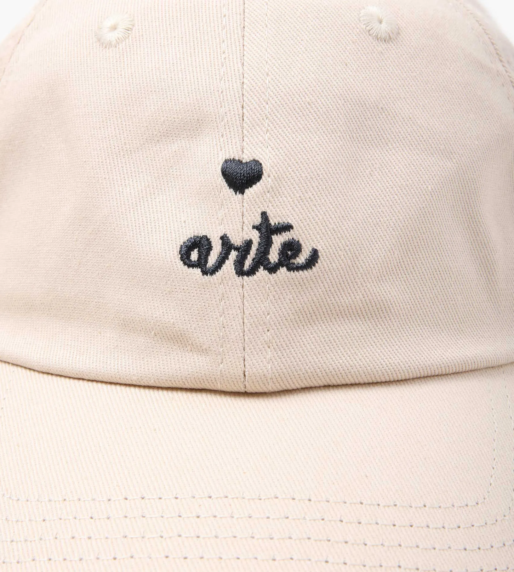 Arte Antwerp Heart Logo Cap Cream
