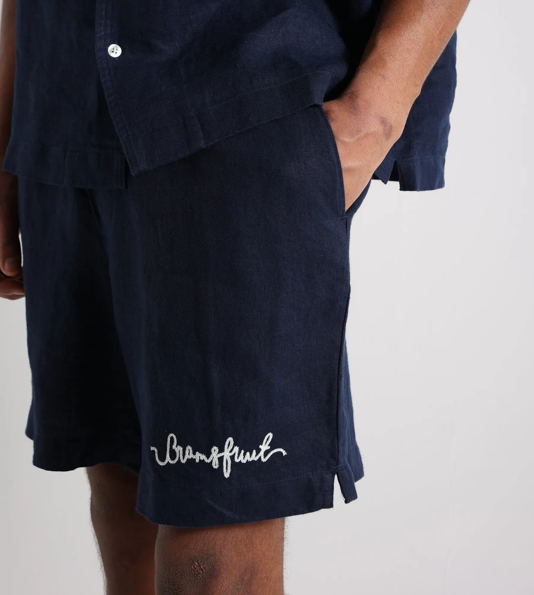 Bram's Fruit Garden Hose Linen Shorts Navy