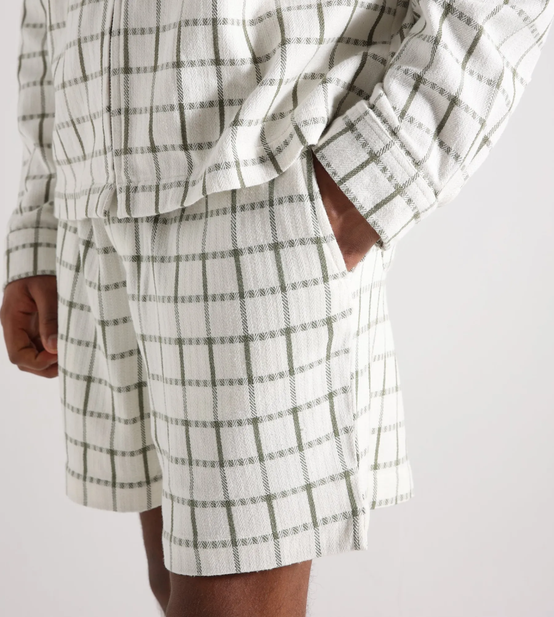 Bram's Fruit Tea Cloth Shorts Green