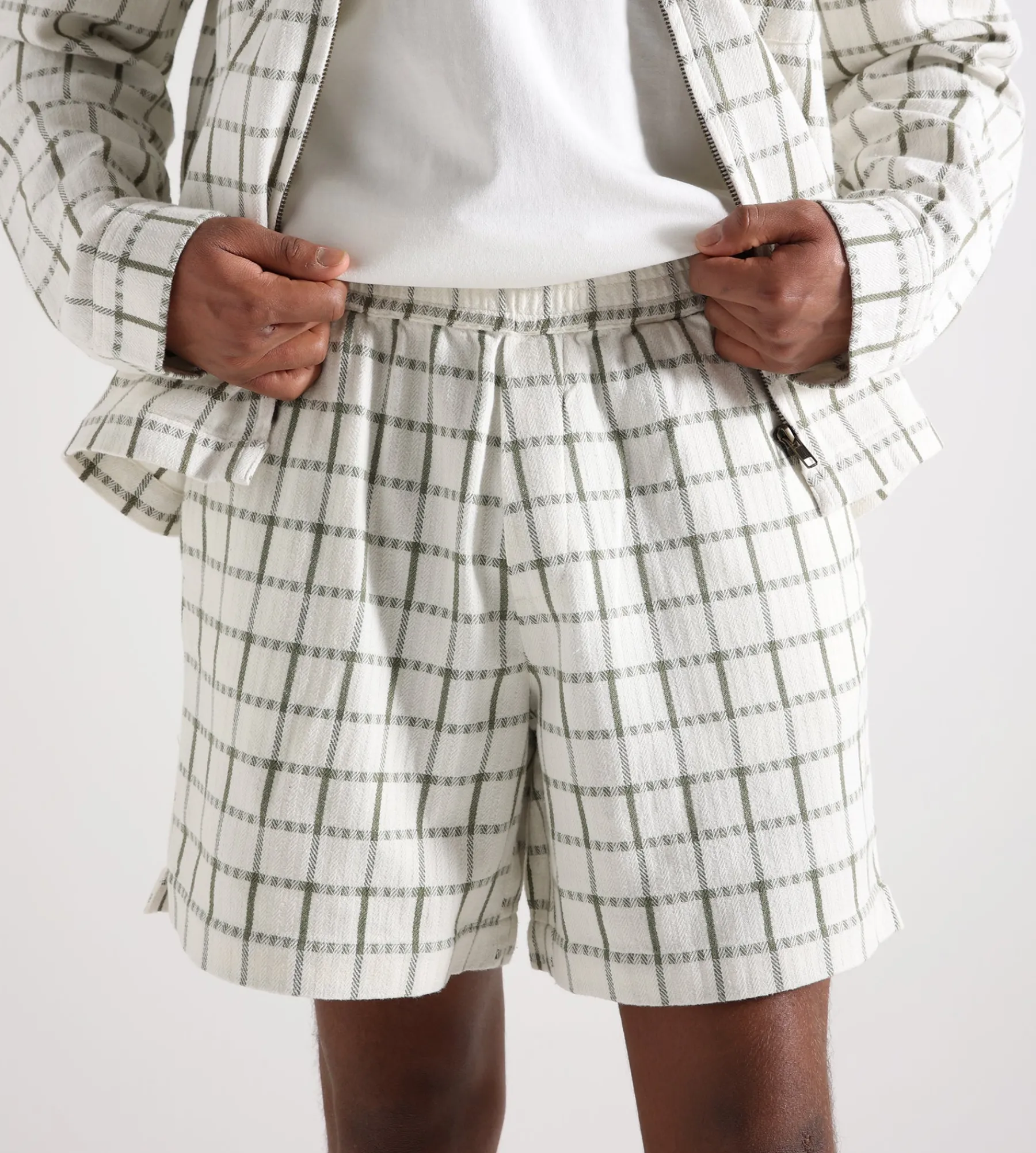 Bram's Fruit Tea Cloth Shorts Green