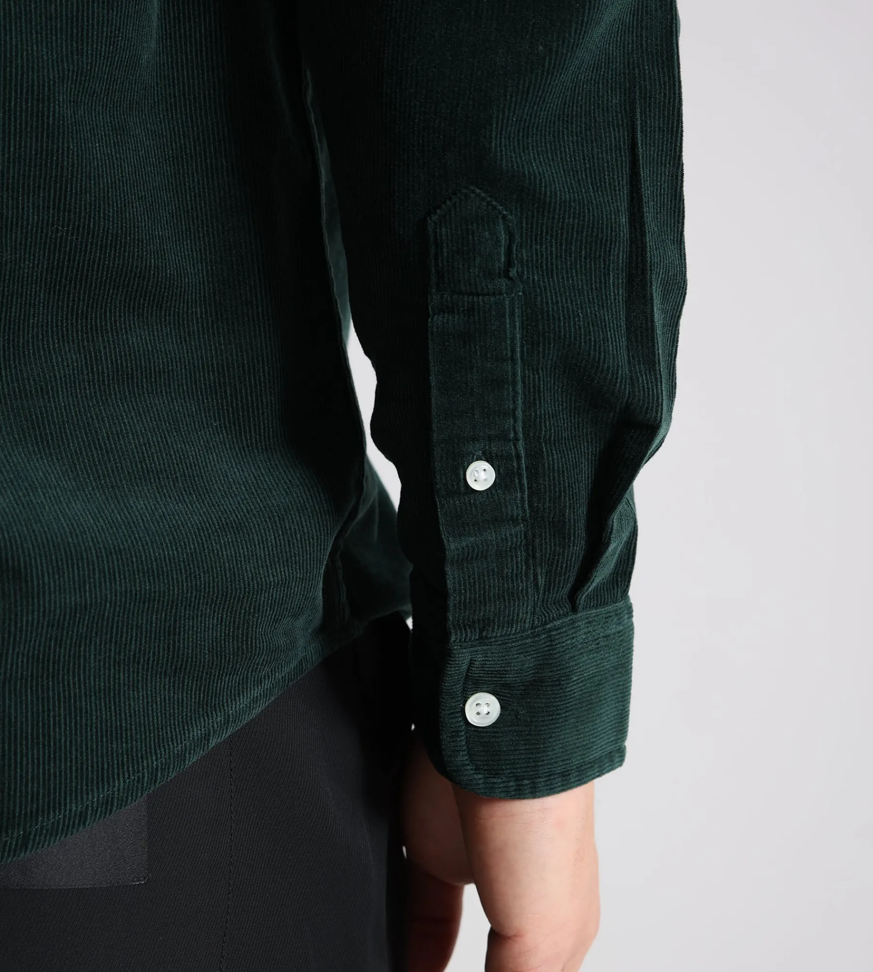 Carhartt WIP Madison Fine Cord Shirt Green Wax