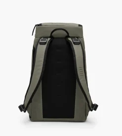 D__b__™ Hugger Backpack 25L Forest Green