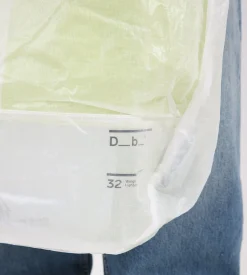 D__b__™ Weigh Lighter Helmet Bag 32L Aurora