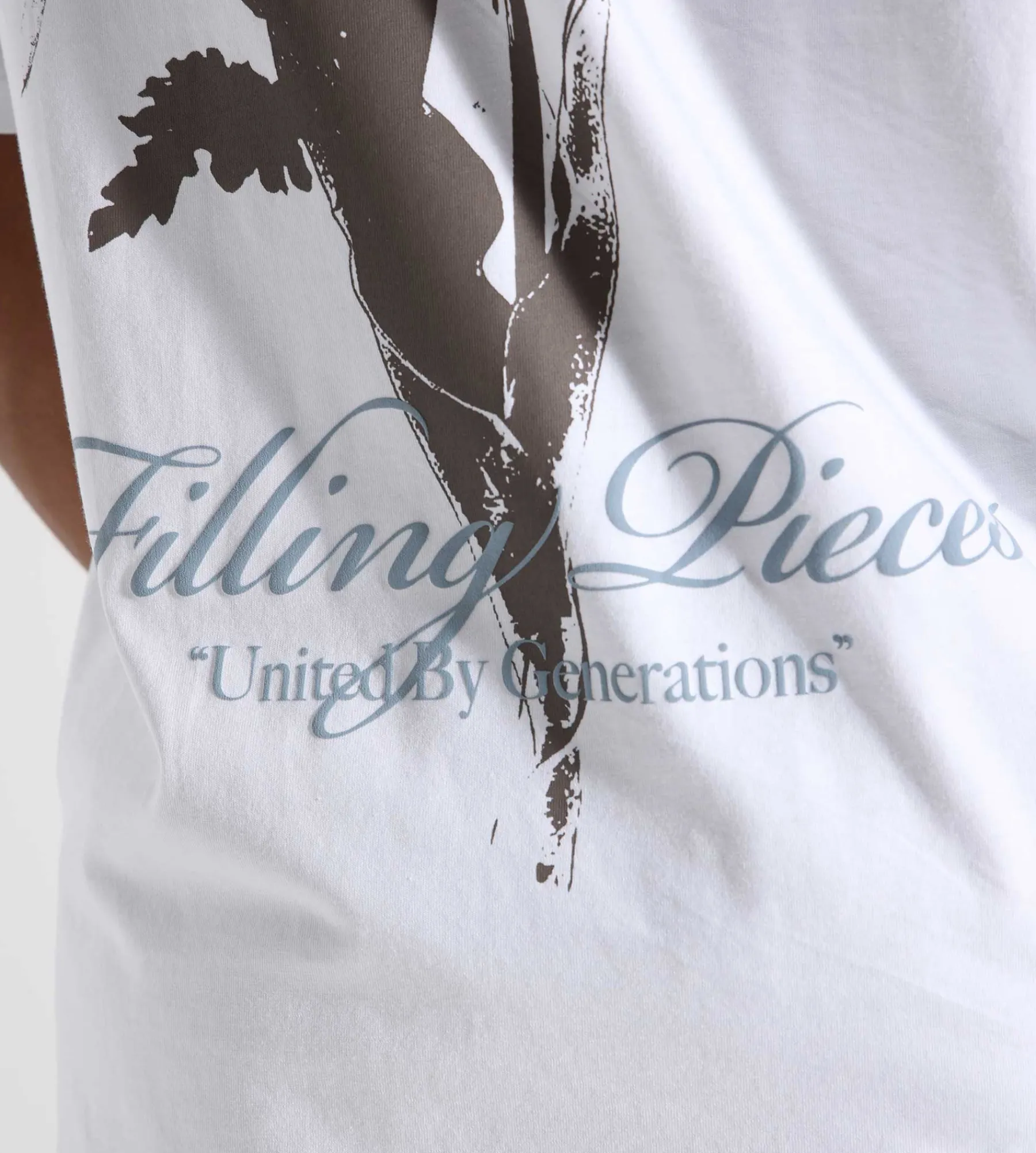 Filling Pieces T-shirt Gardener White