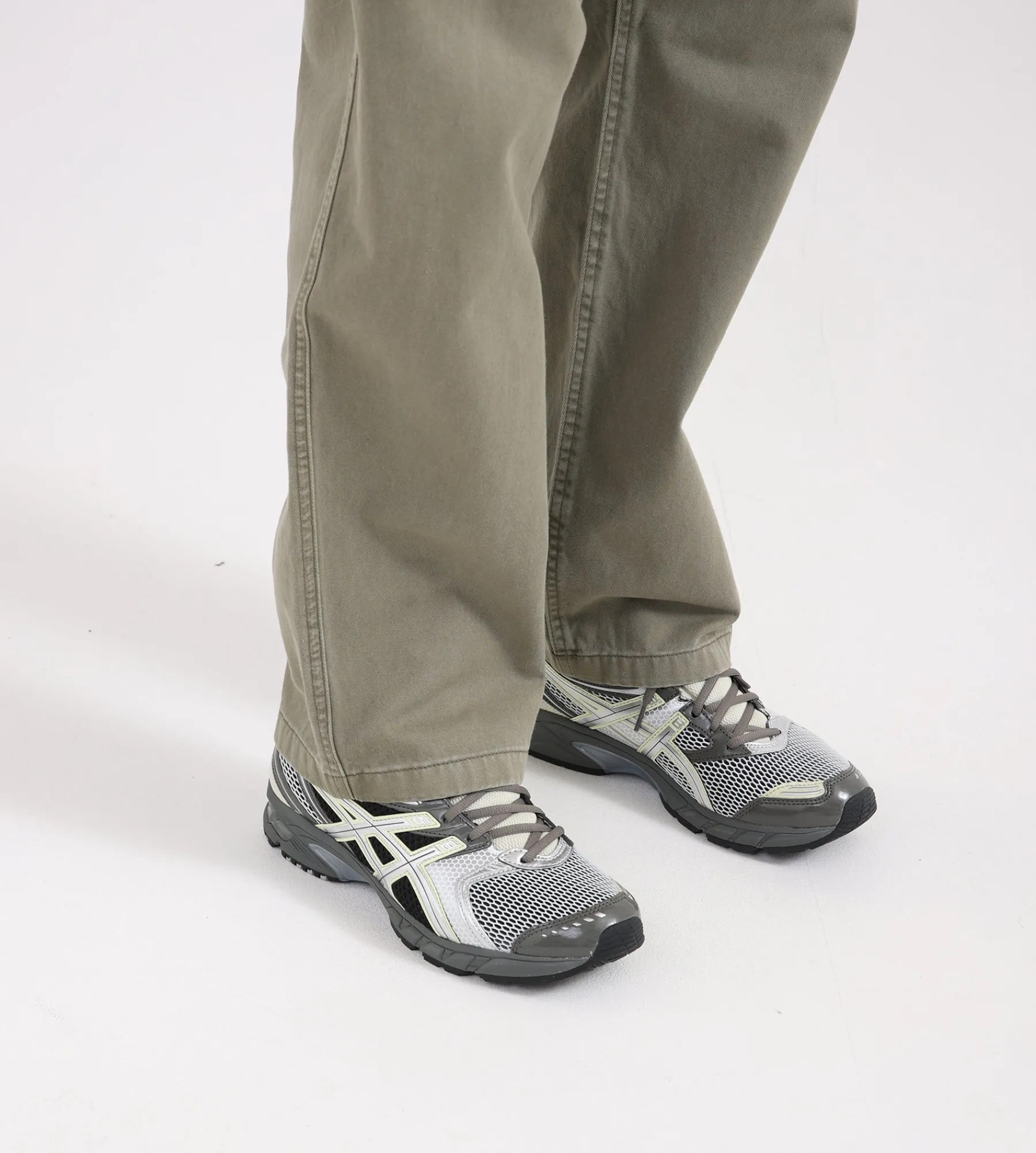 Gramicci Pant Straight Fit Herb Pigment