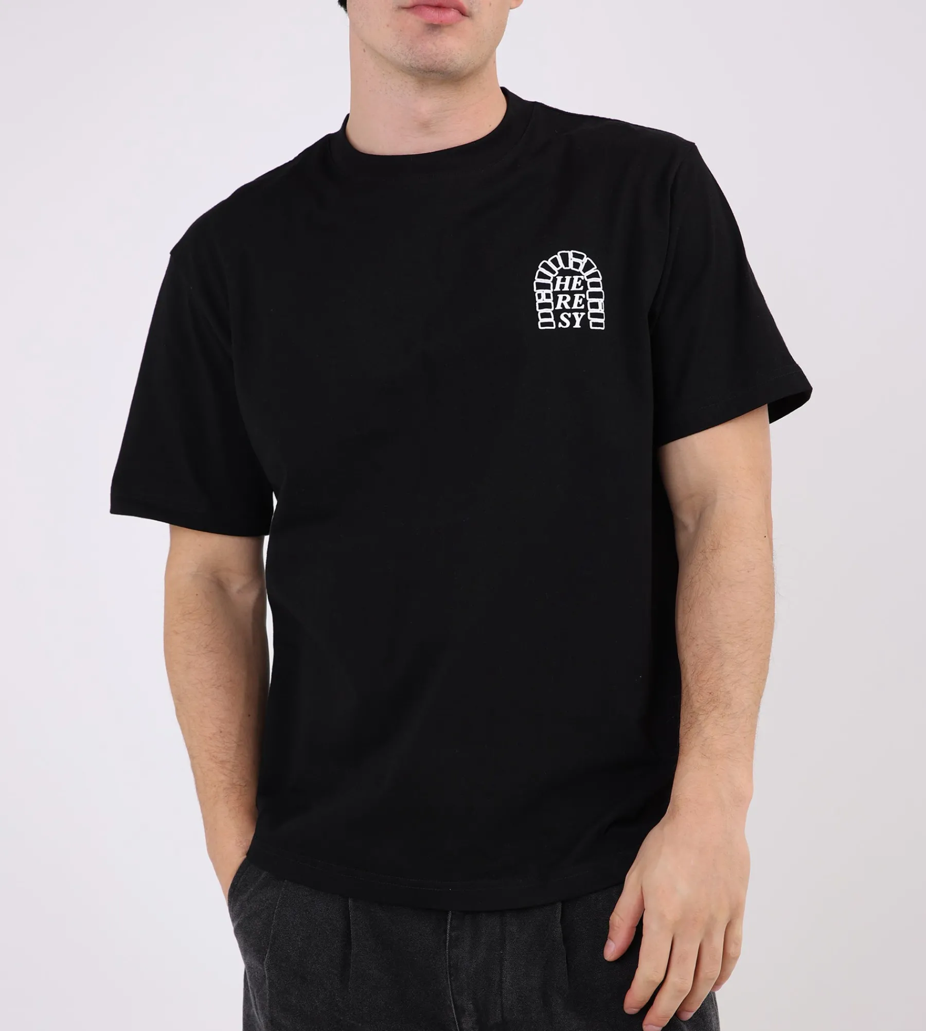 Heresy Arch Tee Black