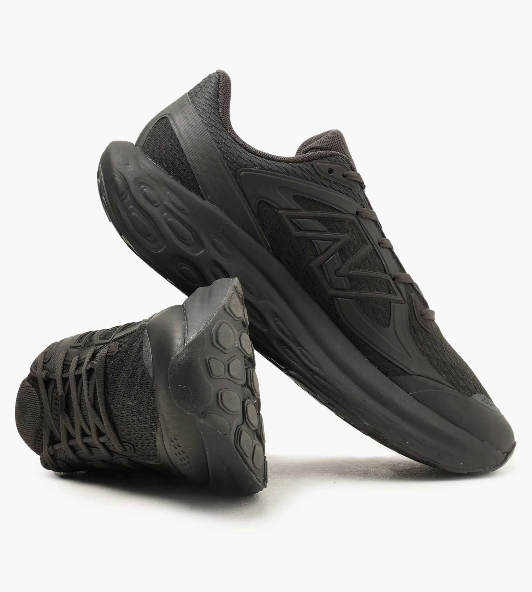 New Balance UTRNWD Black Cement