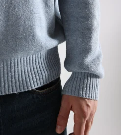 OLAF Essential Knit Baby Blue