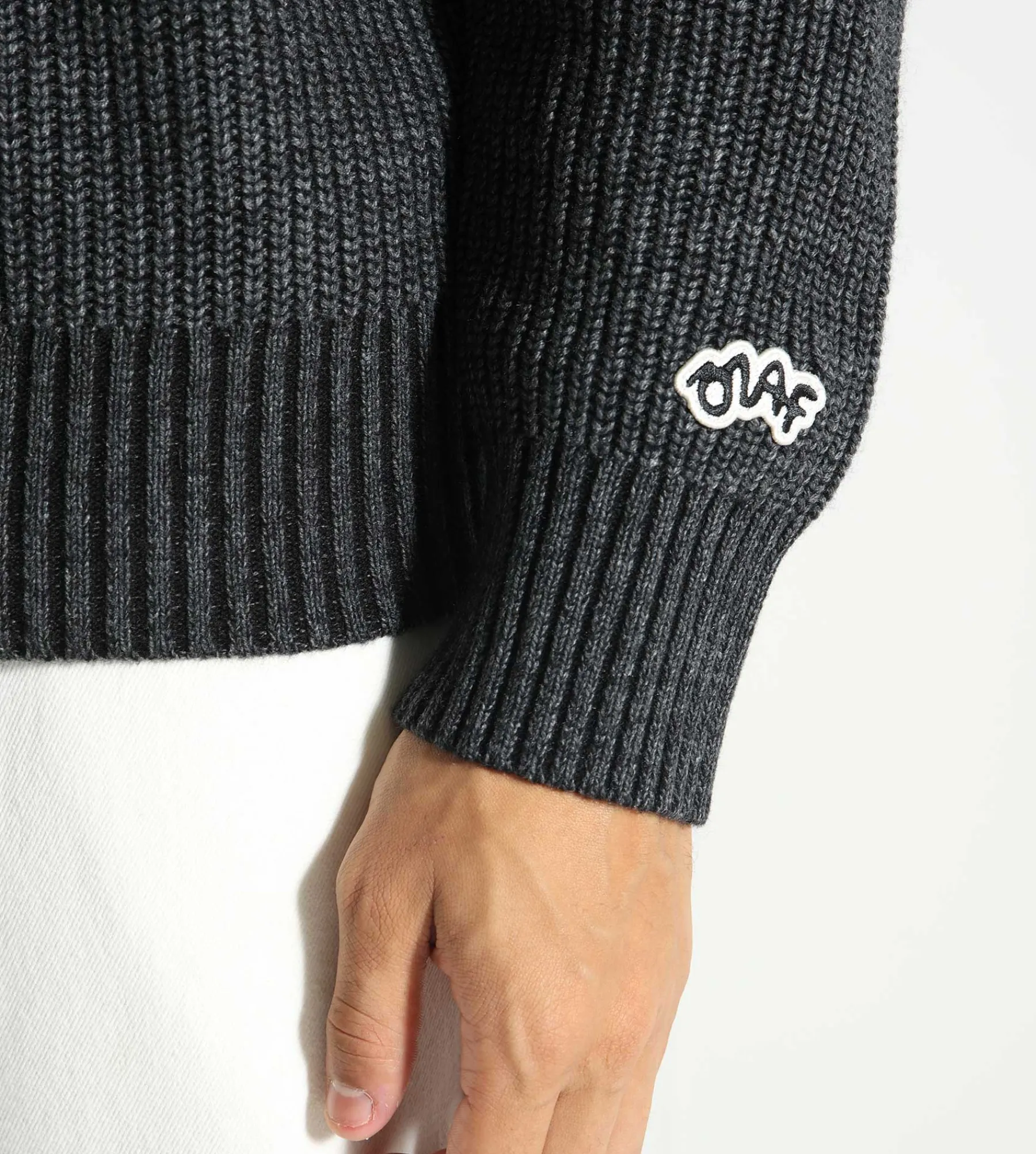 OLAF Knitted Ribbed Cardigan Dk Grey