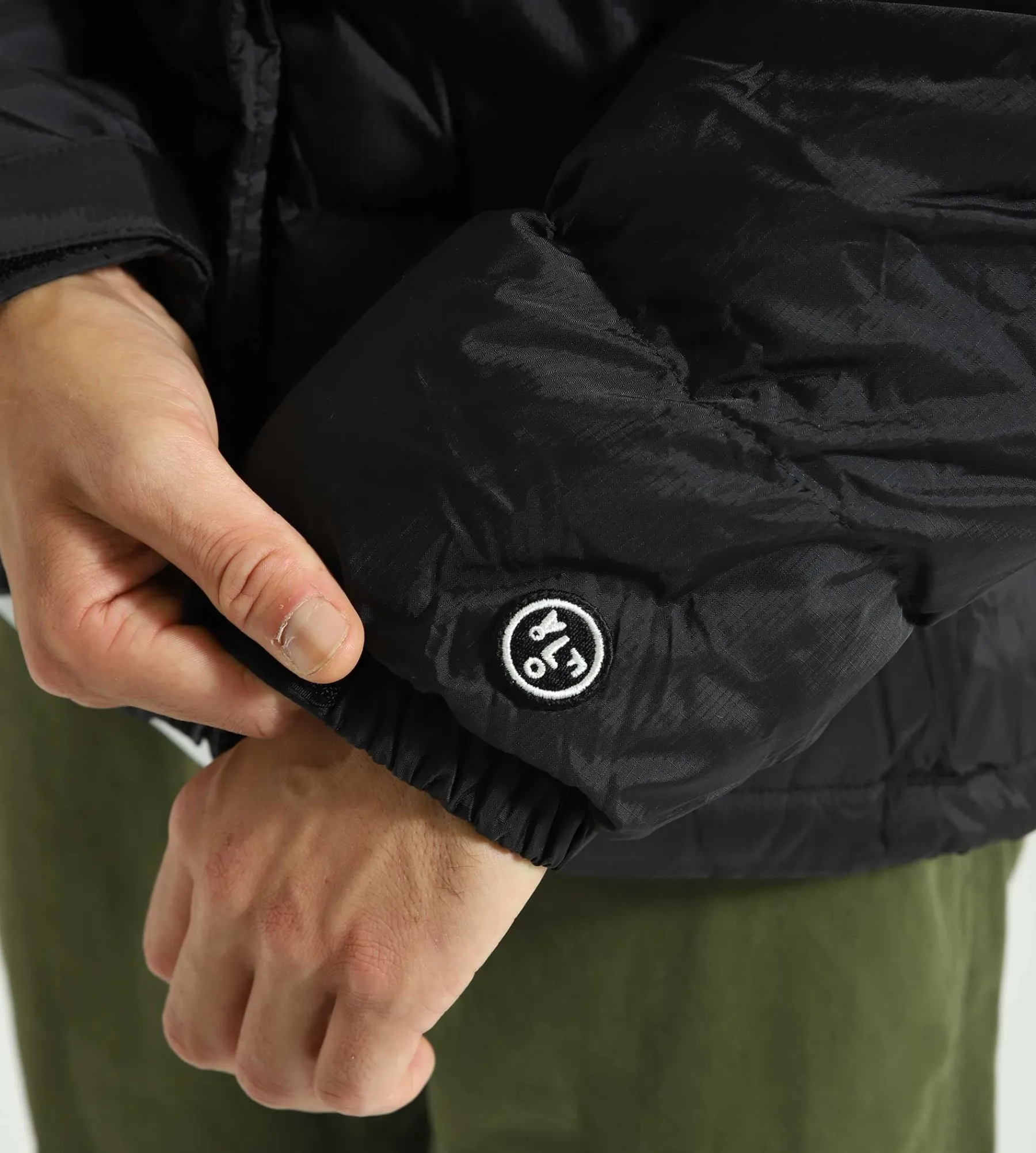 OLAF Puffer Jacket Black