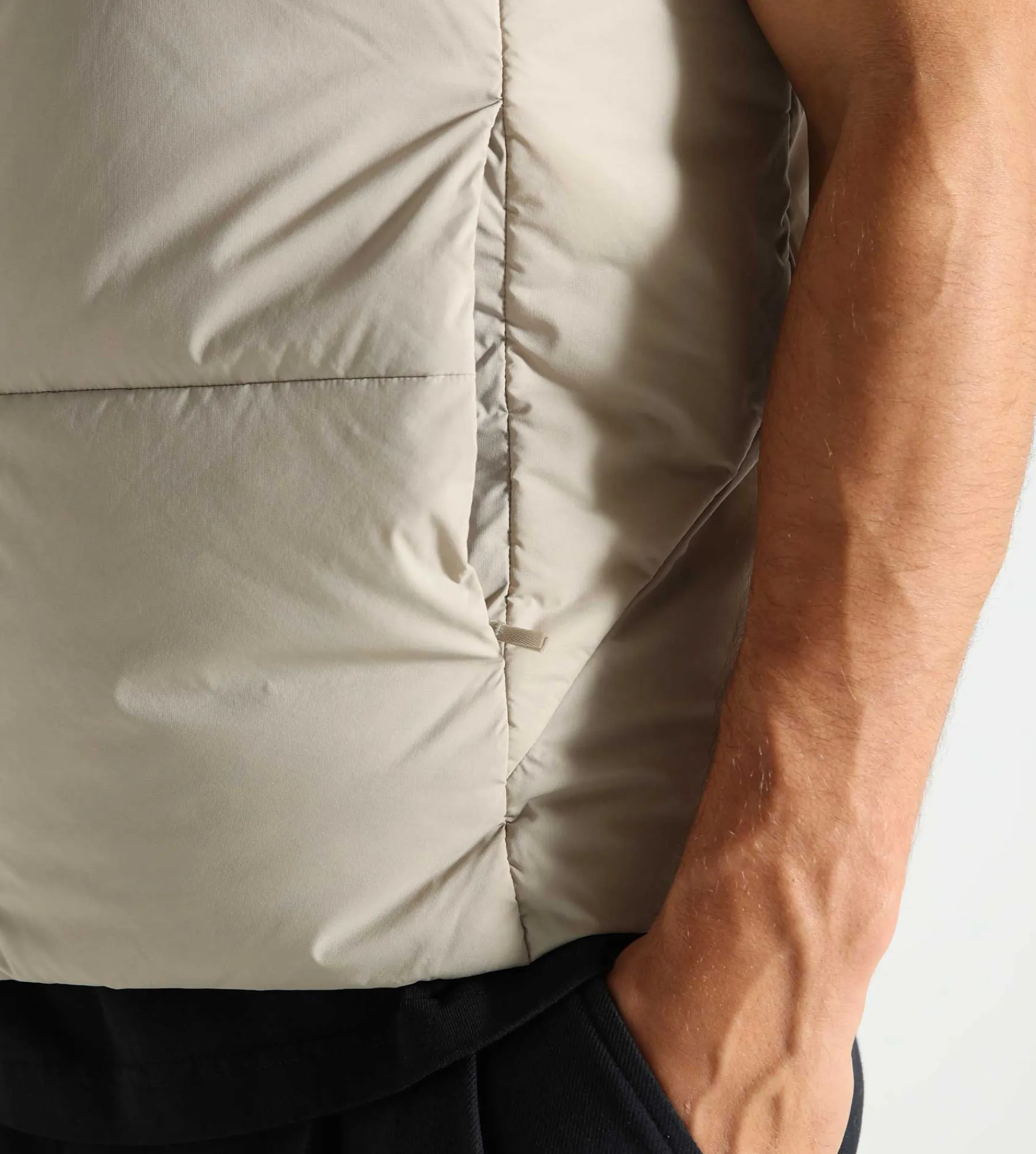 Veilance Conduit Down Vest M Rune