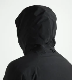 Veilance Monitor Down Coat Black