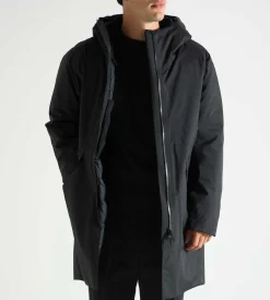 Veilance Monitor Down Coat M Black
