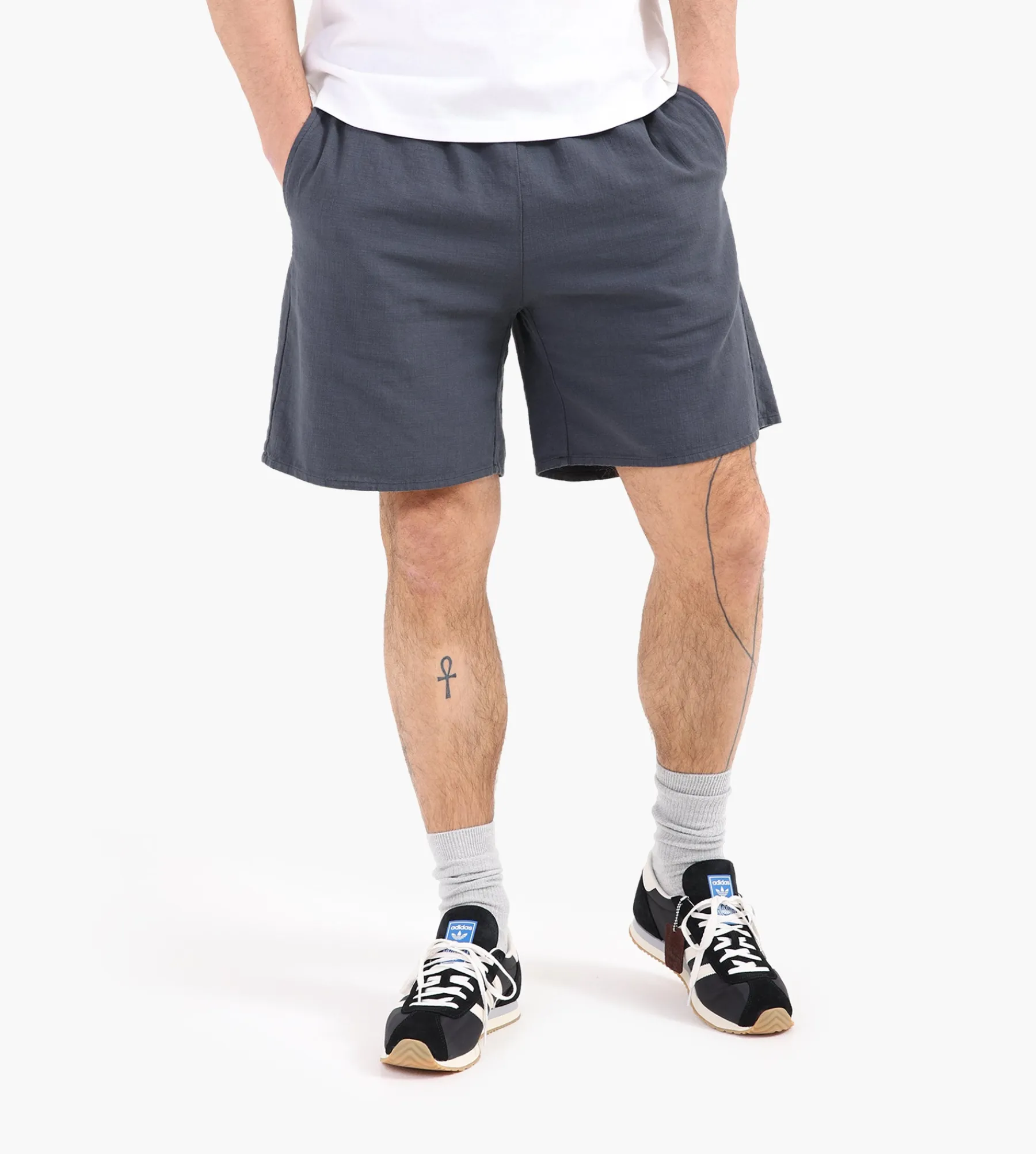 Won Hundred Kanan Short Ebony